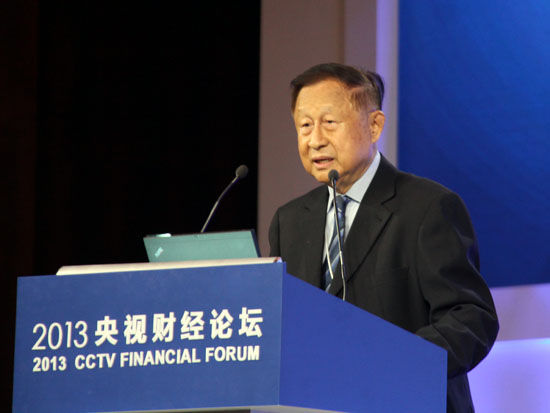 中國(guó)經(jīng)濟(jì)體制改革基金會(huì)高尚全:計(jì)劃經(jīng)濟(jì)低效 向市場(chǎng)經(jīng)濟(jì)轉(zhuǎn)變?nèi)孕枥^續(xù)深化